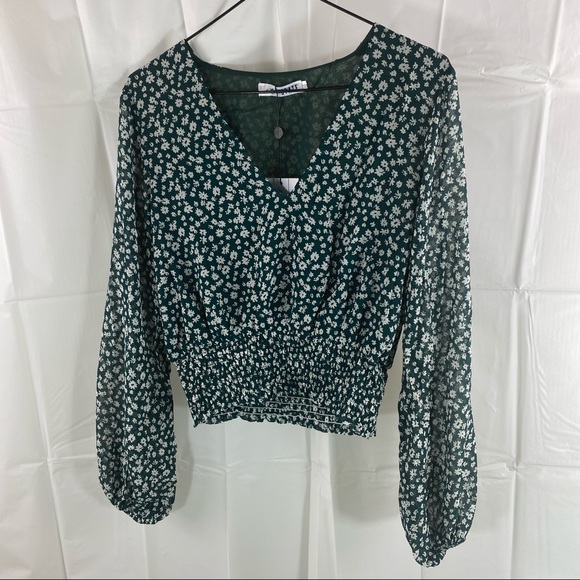 Green Floral Longsleeve Shirred Crop Top Size - Picture 2 of 9